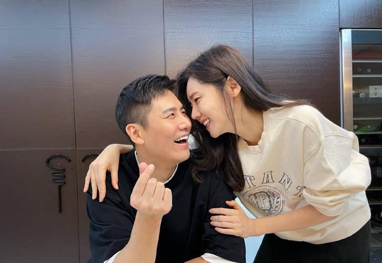 摇滚乐团的装扮